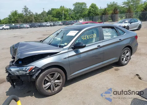 2019 Volkswagen Jetta 1.4T R-Line/1.4T S/1.4T Se z USA, uszkodzony, nr VIN 3VWC57BU3KM054493